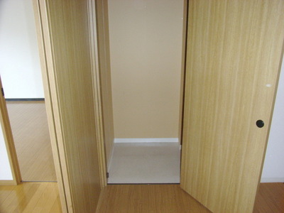 Receipt. Storage space in two places