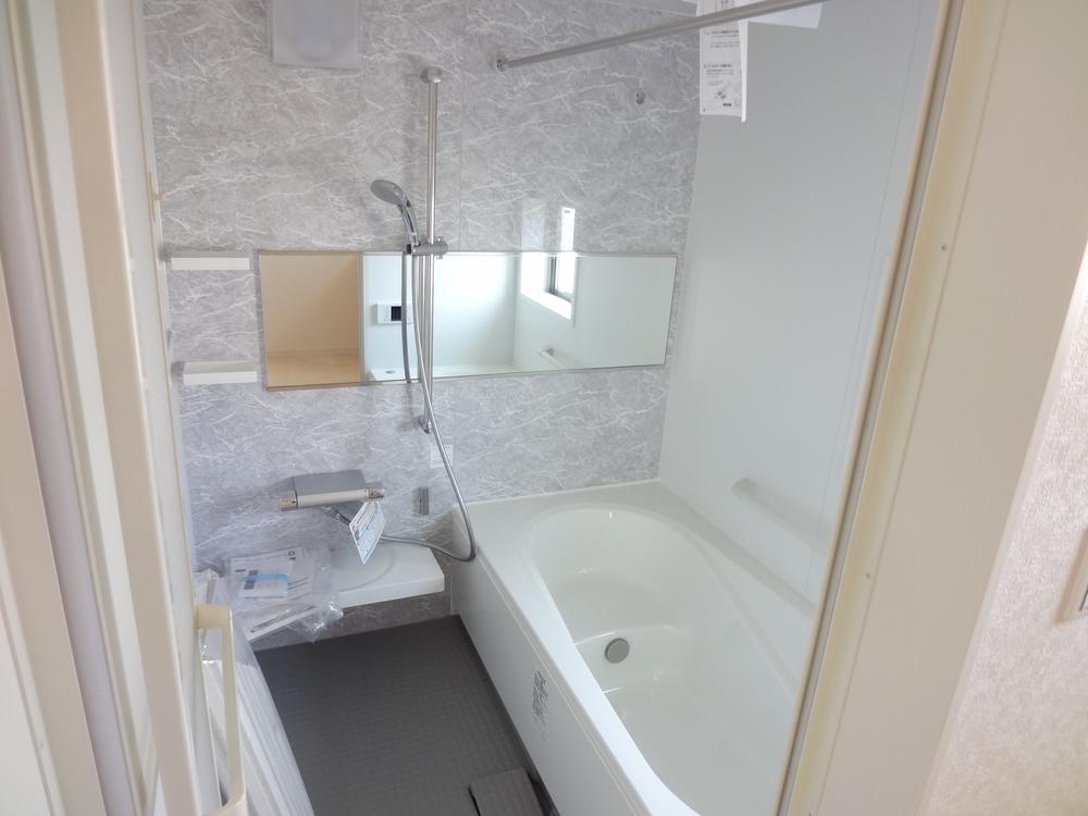 Same specifications photo (bathroom). Same specifications