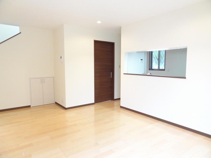 Same specifications photo (kitchen). Same specifications