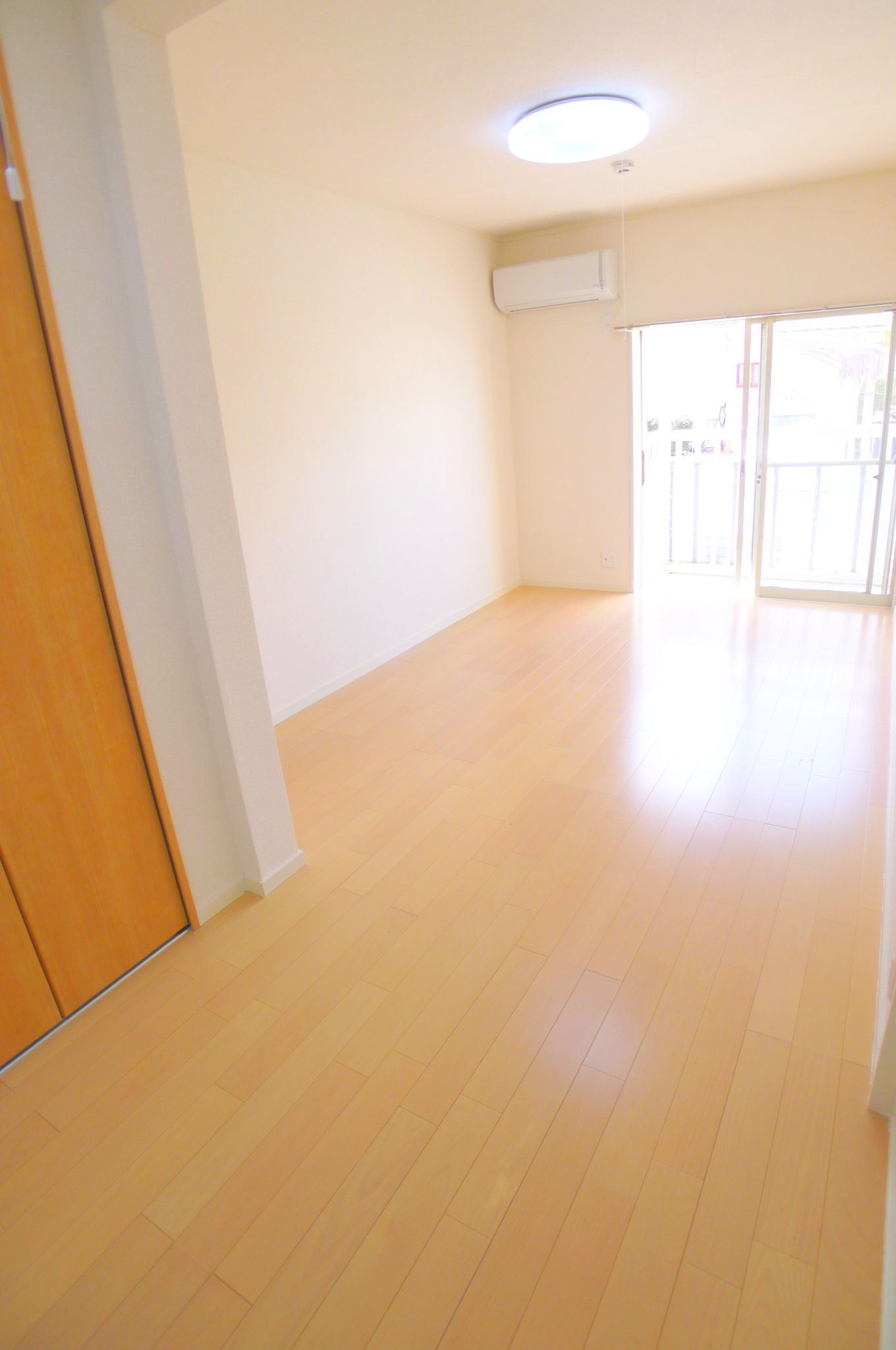 Living and room