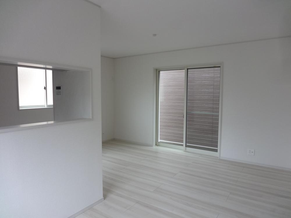 Living. Indoor (10 May 2013) Shooting