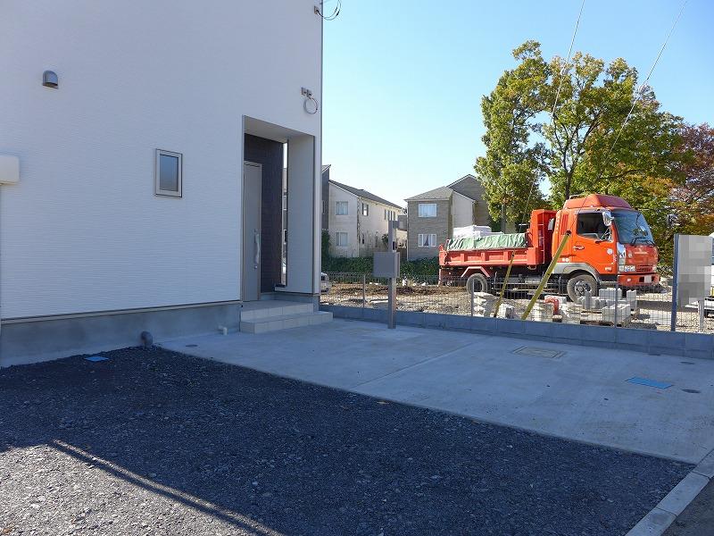 Parking lot. Local (November 22, 2013) Shooting