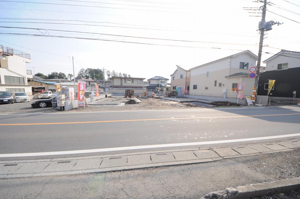 Local appearance photo. Local (10 May 2013) Shooting