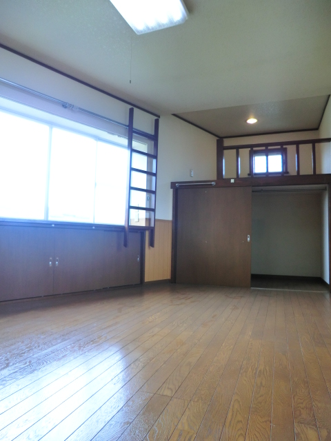 Living and room