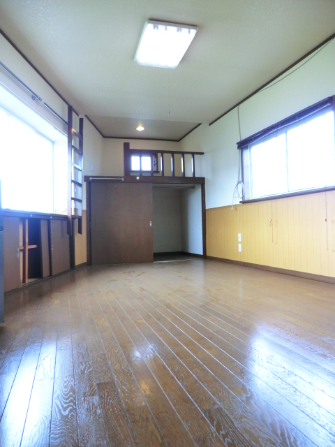 Living and room