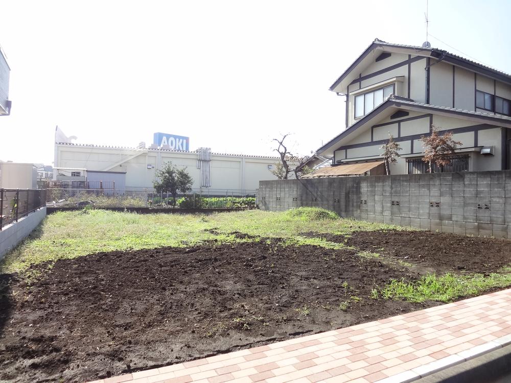 Local land photo. Local (11 May 2013) Shooting