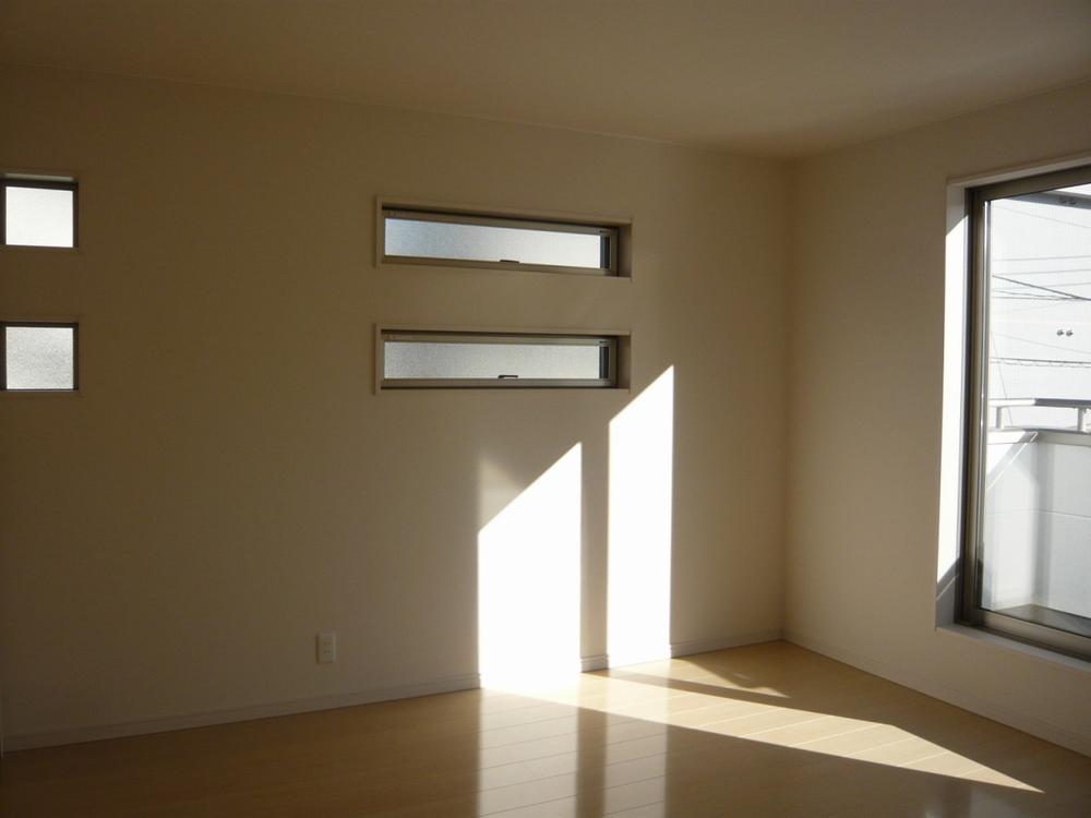 Non-living room. Indoor (11 May 2013) Shooting