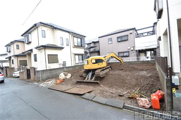 Local photos, including front road