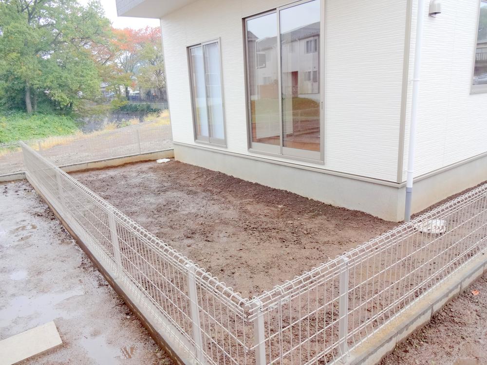 Garden. Local (11 May 2013) Shooting