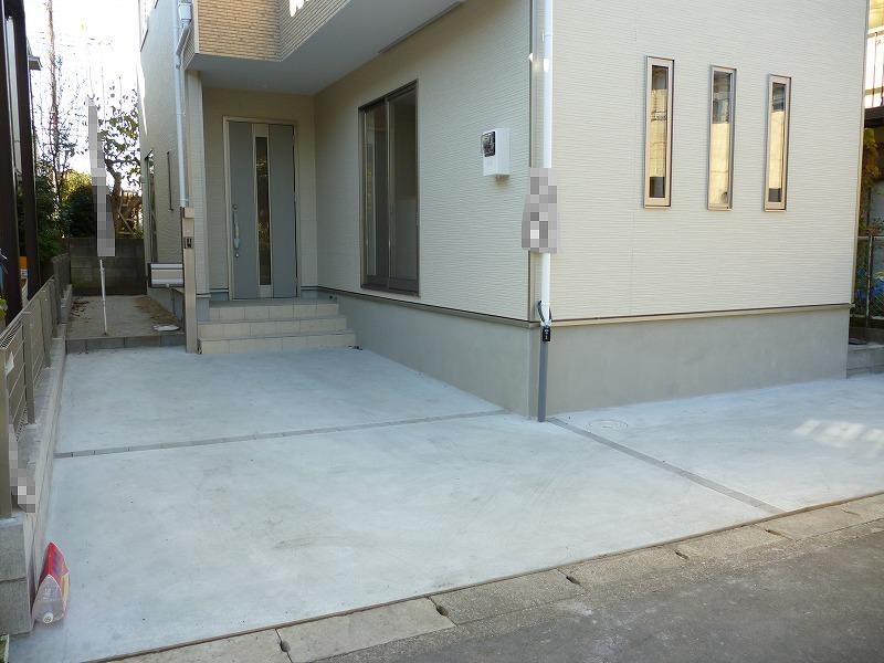 Parking lot. Local (November 23, 2013) Shooting