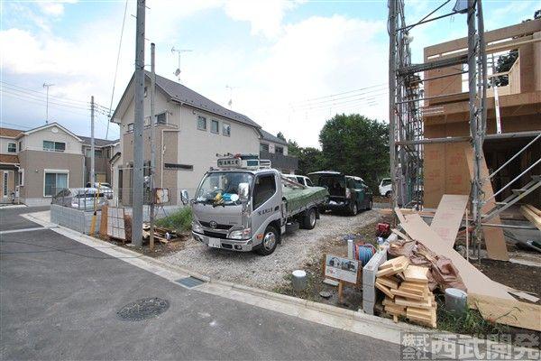 Local appearance photo. Good per sun on Province road surface