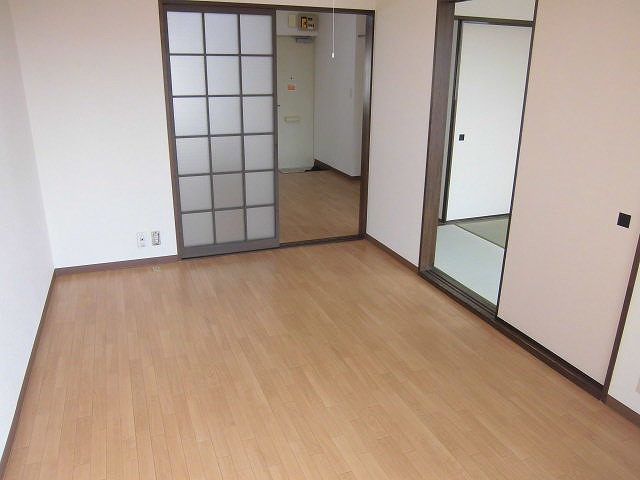 Other room space