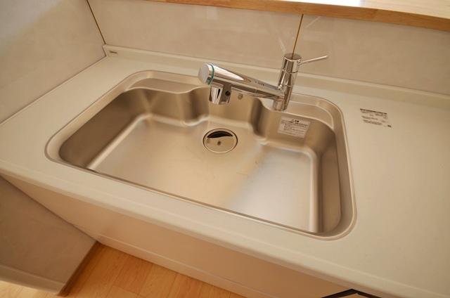 Kitchen. Water purifier integrated faucet