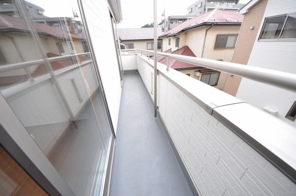 Same specifications photos (Other introspection). Same specifications