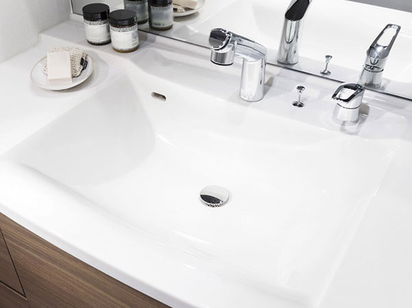 Bathing-wash room.  [Bowl-integrated counter] Adopt a type of integrated there is no wash bowl and counter border. Because there is no seam, Less likely to accumulate dirt, Care is a clean specification also easy to.