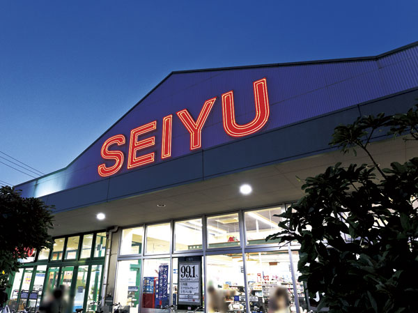 Surrounding environment. Seiyu Tokorozawa Garden store (about 520m ・ 7-minute walk)