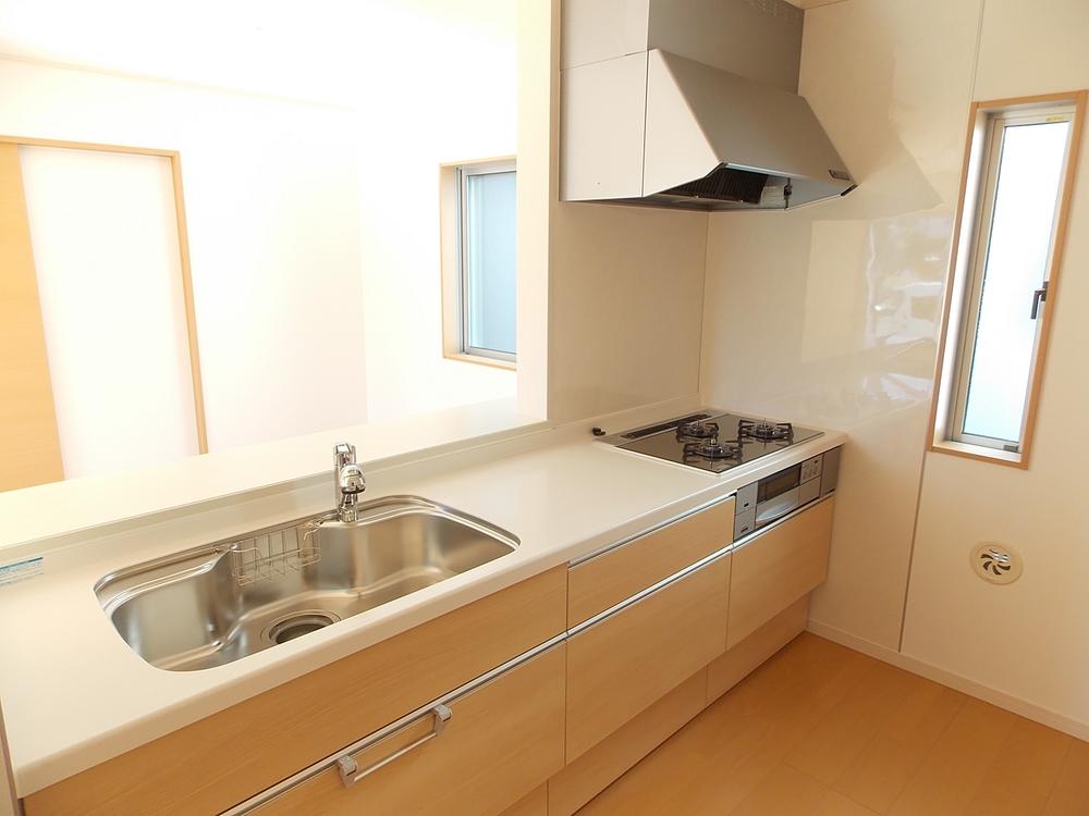 Kitchen. 1 Building room (November 2013) Shooting