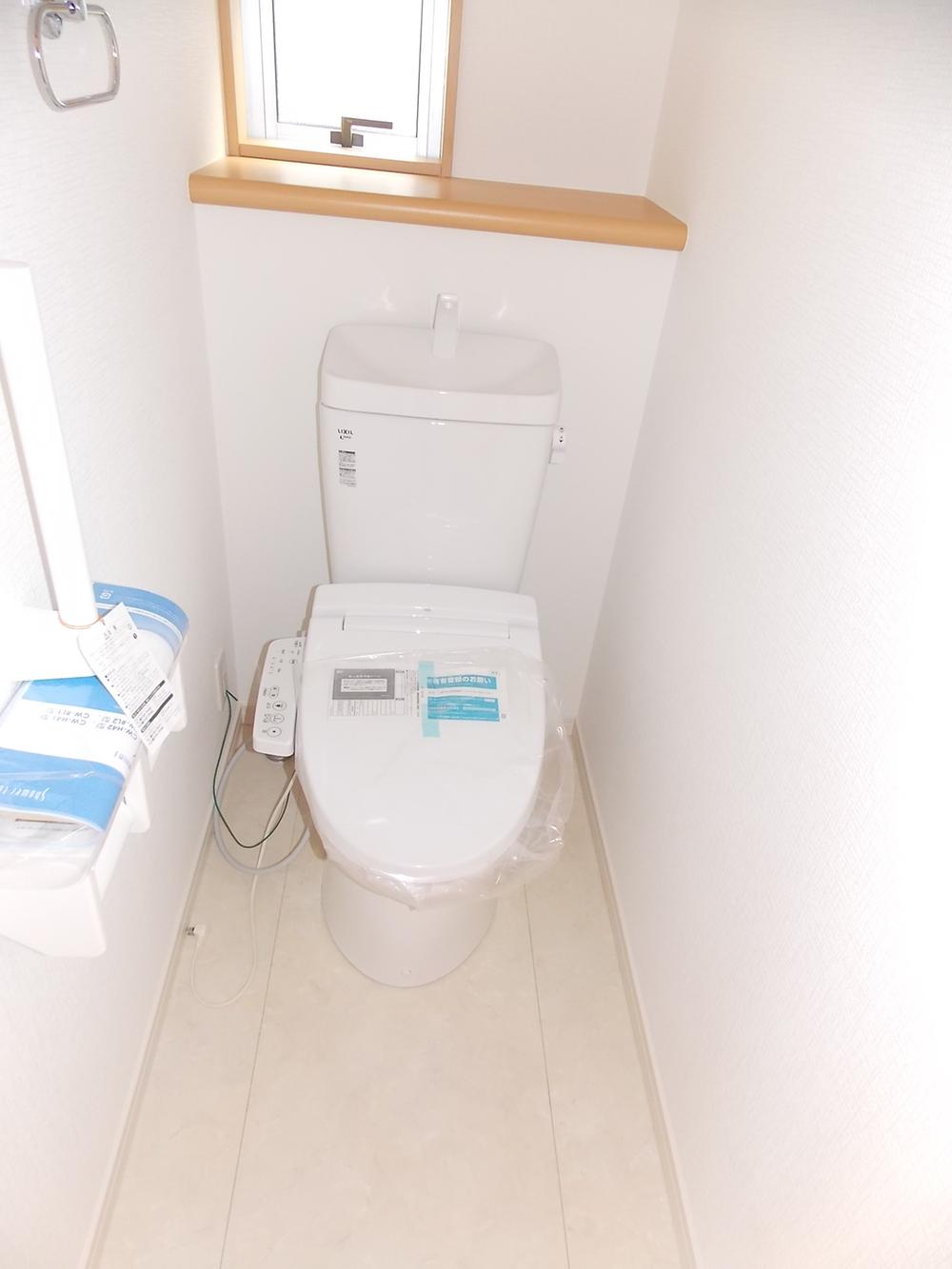 Toilet. 1 Building room (November 2013) Shooting