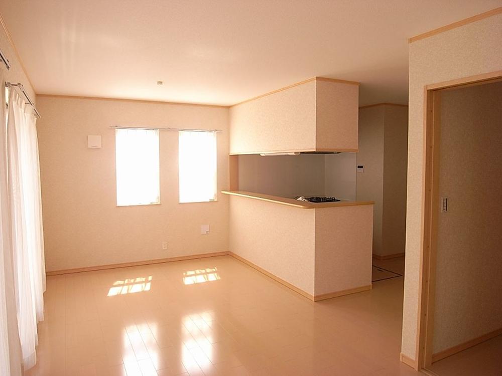 Living. Indoor (June 2013) Shooting