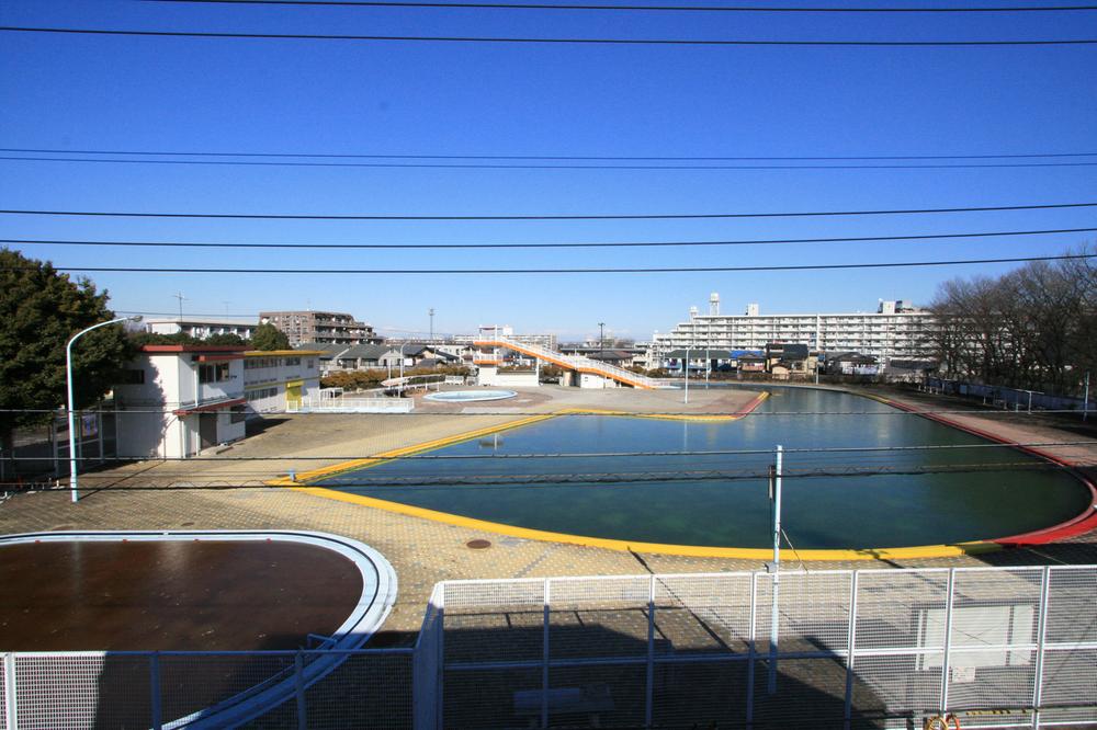 Other Environmental Photo. Citizen pool