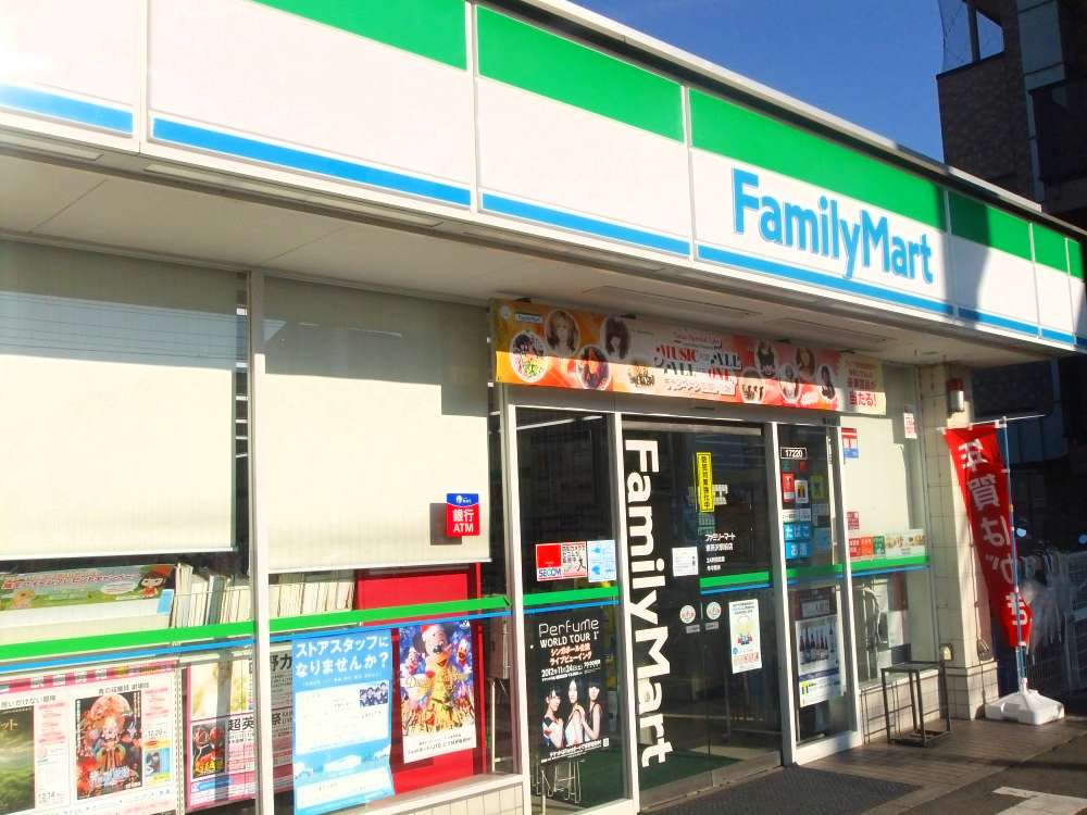 Rental video. TSUTAYA JR Higashitokorozawa Station store up to (video rental) 655m