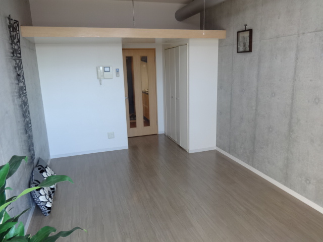 Other room space