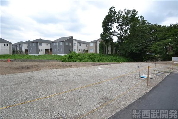 Local photos, including front road