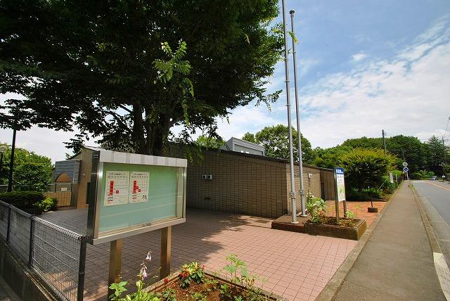 library. Tokorozawa Municipal Tokorozawa 503m until the library camellia Peak Branch