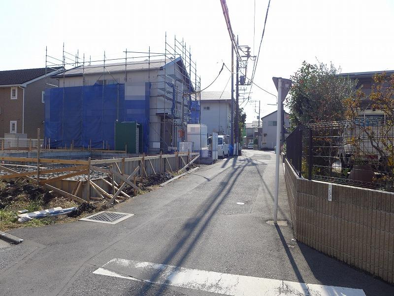 Local photos, including front road. Local (31 October 2013 shooting