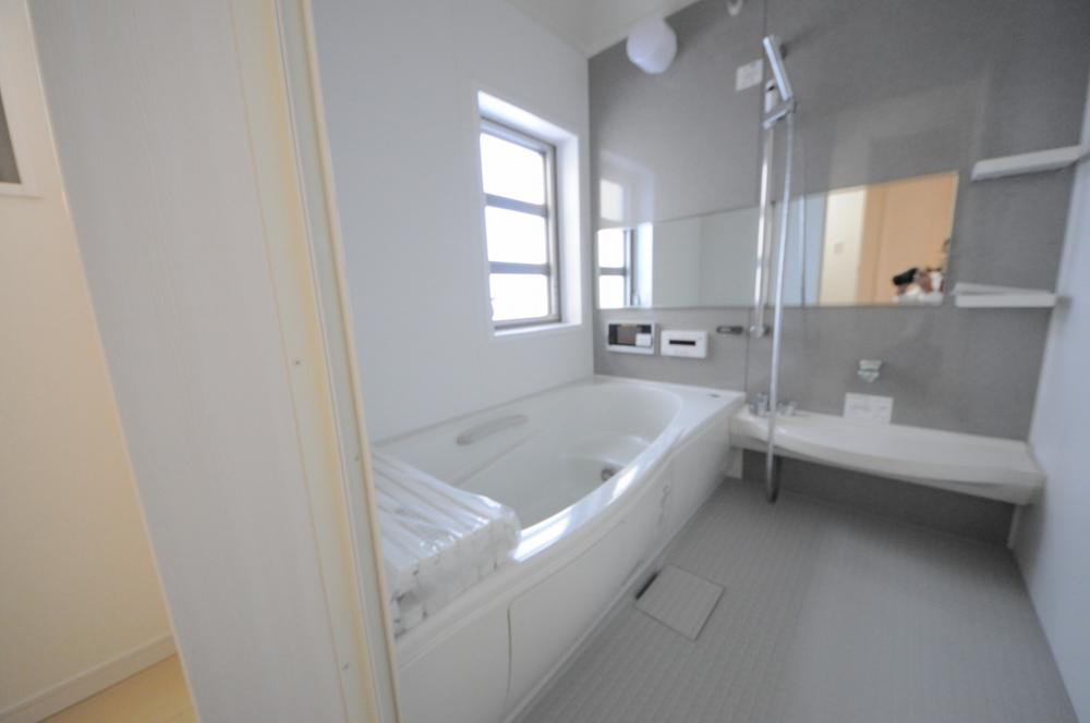 Same specifications photo (bathroom). Same specifications