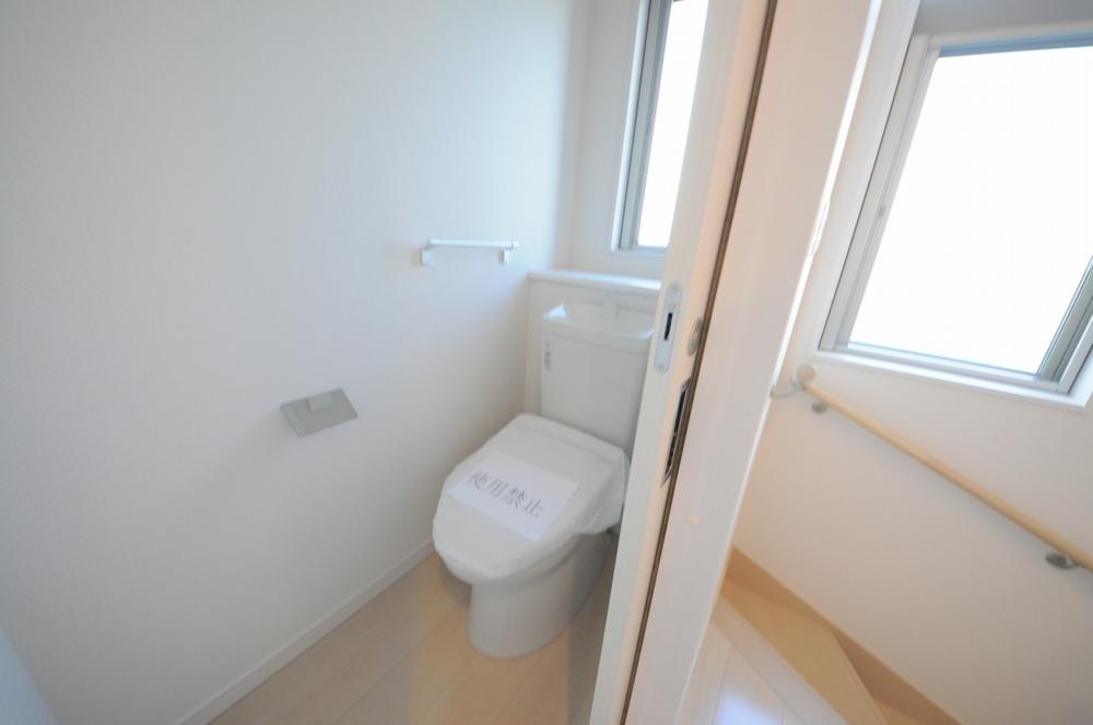 Same specifications photos (Other introspection). Same specifications