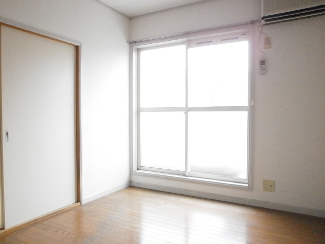 Other room space