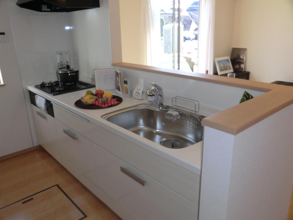 Same specifications photo (kitchen). Same specifications