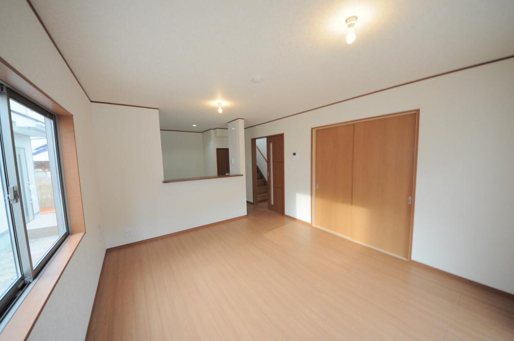 Living. Indoor (11 May 2013) Shooting