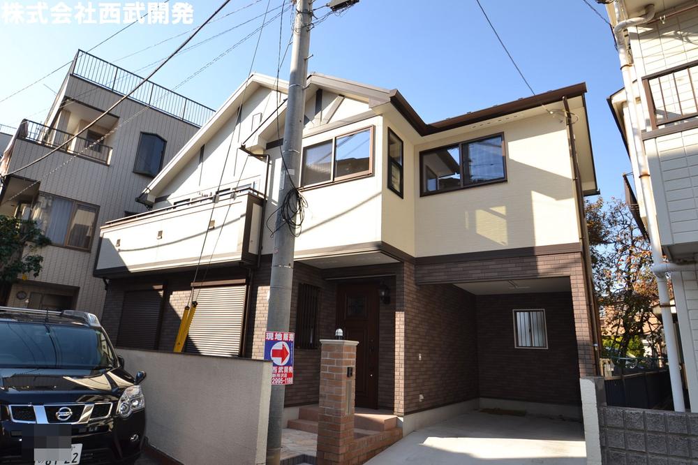 Local appearance photo