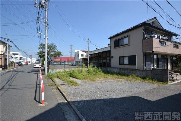 Local photos, including front road