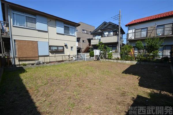 Local photos, including front road