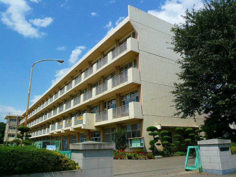 Primary school. Tokorozawa 560m to stand Kitano elementary school