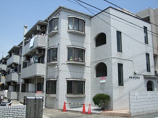 Building appearance. House HP⇒http /  / www.t-apapla.com /