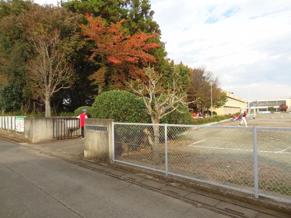 Primary school. Sugishita elementary school