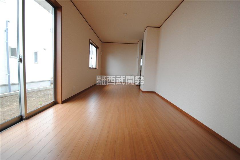 Same specifications photos (living). Color ・ Arrangement and the like will differ. For more details, please contact us.