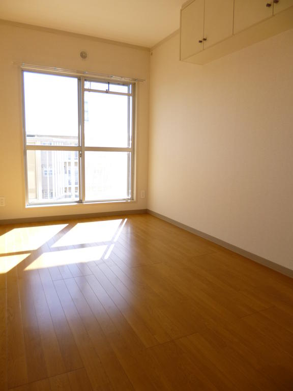 Living and room. How is the room of children