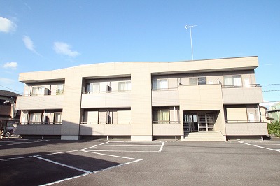 Parking lot. Apamanshop Tsurugashima shop TEL: 049-233-7511