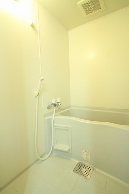 Bath. Apamanshop Tsurugashima shop TEL: 049-233-7511