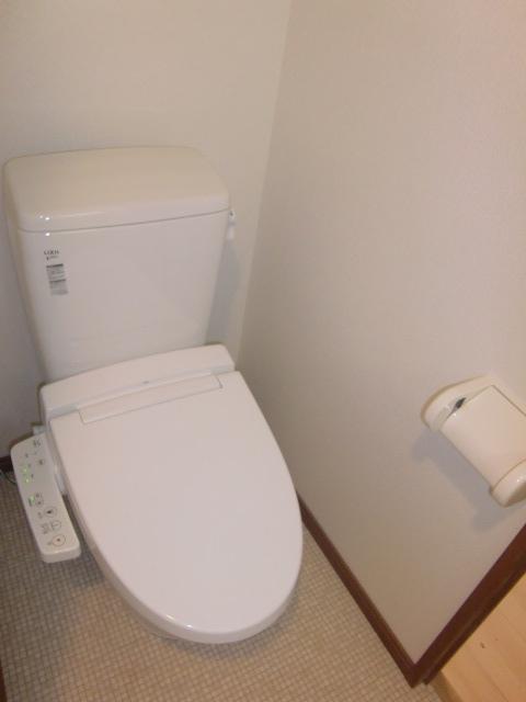 Toilet. Toilet (under construction)