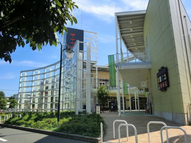 Shopping centre. Wakabawoku until the (shopping center) 1480m