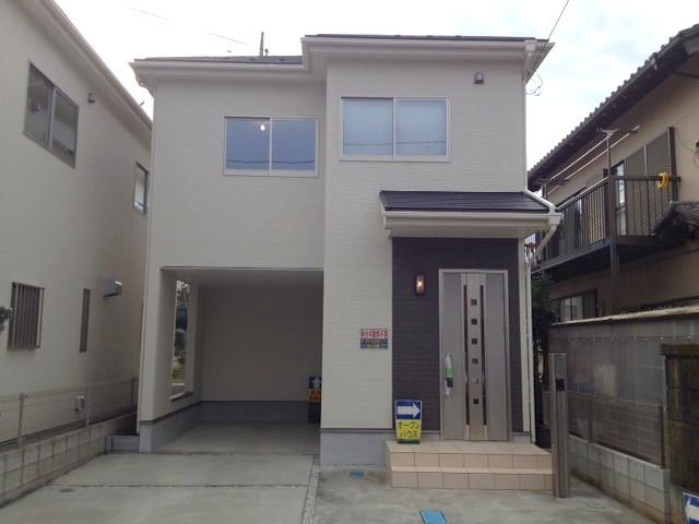 Local appearance photo. Local (11 May 2013) Shooting (1 Building)