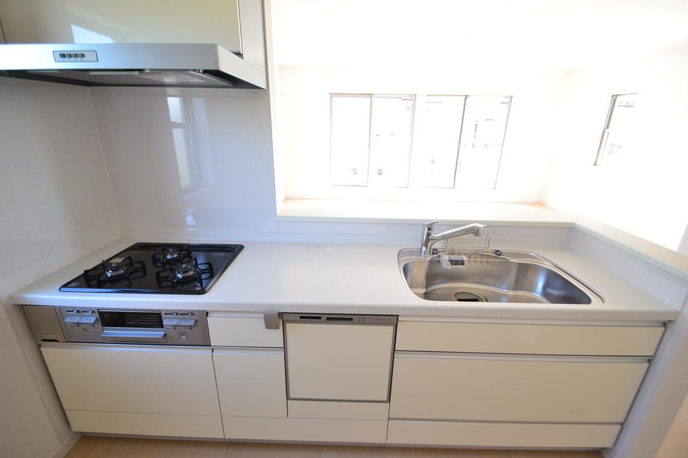 Same specifications photo (kitchen). Color ・ Arrangement and the like will differ. 