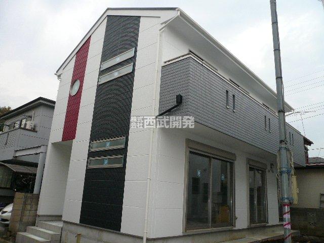 Local appearance photo. Local (11 May 2013) Shooting