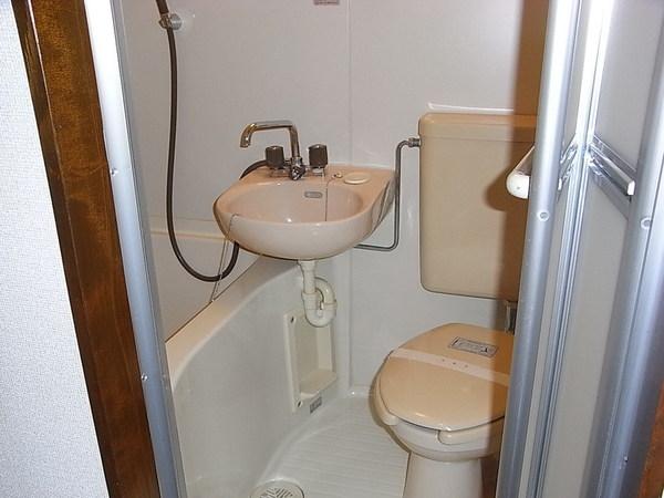 Other. Compact three-point